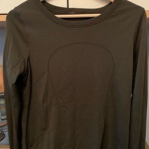 Lulu swiftly breathe